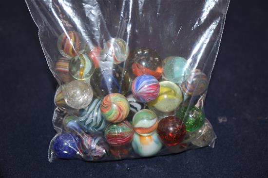 A collection of assorted curios including marbles, thimbles and Tunbridgeware